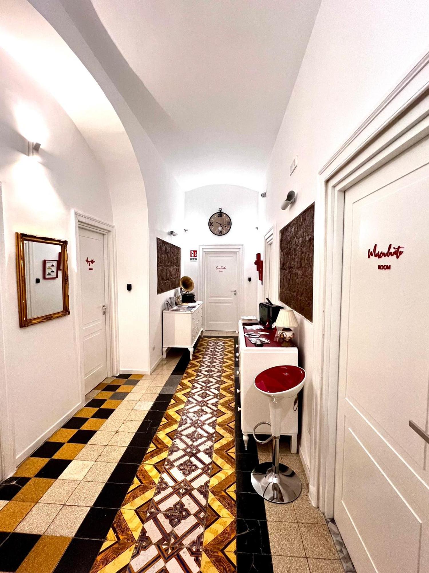 Suite Scarlatti Naples Exterior photo